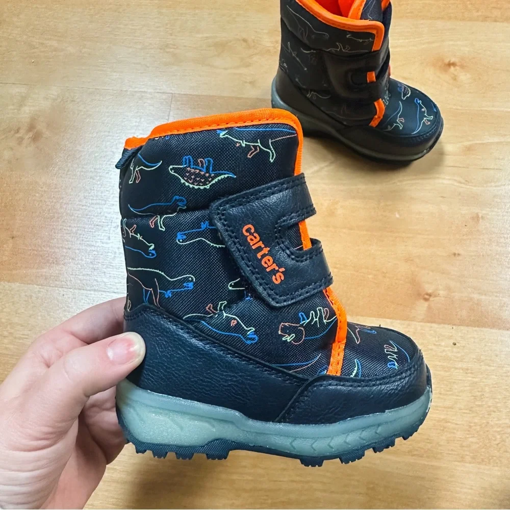 Carters Navy & Orange Grady Light Up Dinosaur Graphic Snow Boots Toddler Size 5
